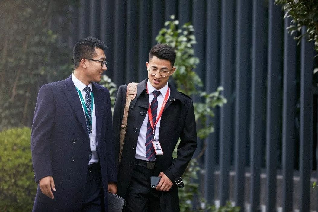 贝壳经纪人日常穿搭,贝壳服装穿搭