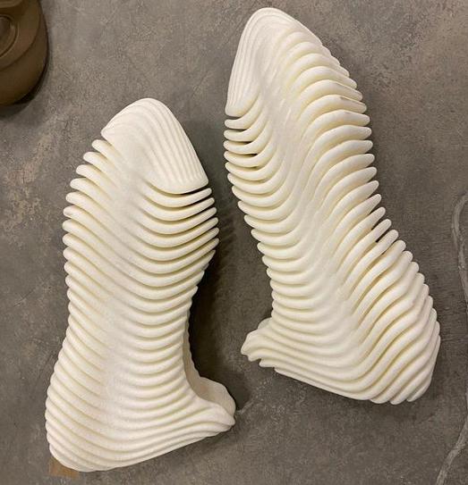 格莱美taylorswift侃爷,侃爷现场freestyle格莱美