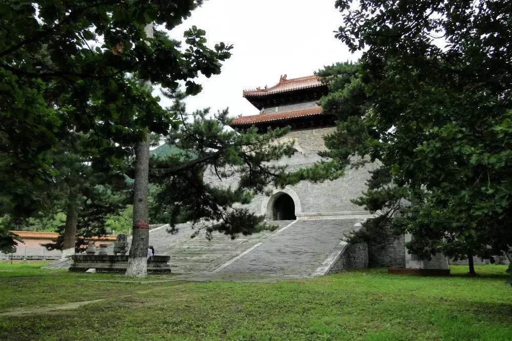 明十三陵康陵历史厚重感,探访明十三陵未开放的陵墓