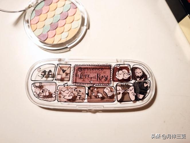 贫民窟女孩最爱的7款平价眼影,新手适合的平价眼影