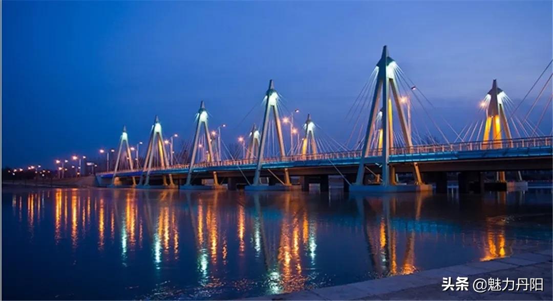 红旗飘扬春潮涌,专题片解说词——菏泽市开发区丹阳街道科学发展纪实