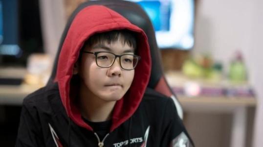 uzi退役拳头官方发文,uzi退役仪式各大主播