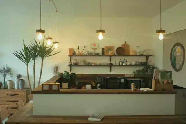 90后小伙花100万造房子,90后小伙花几千元装修500个平方