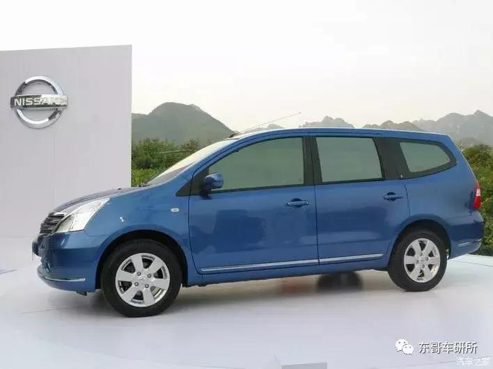 尼桑骊威满载拉货,日产骊威二手车拉人拉货两不误