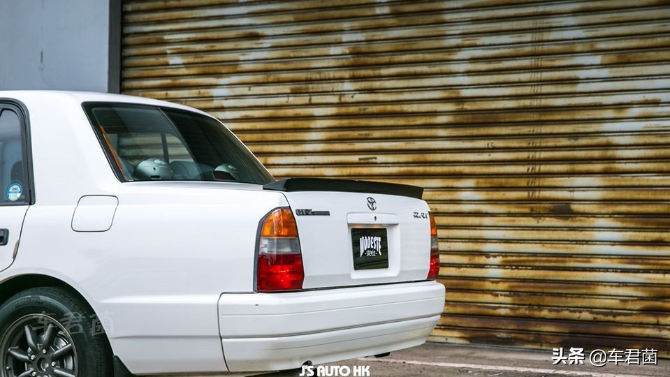 丰田皇冠出租车多美卡,丰田皇冠老款出租车