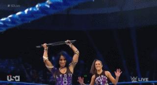 「SD9.4战报」罗曼又遭被暴虐！连蛋妞都被挨打了