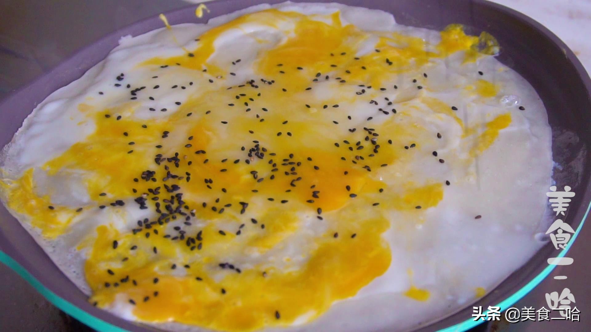 早餐想吃煎饼果子，15分钟就能搞定，酥香脆口，比买的好吃太多了