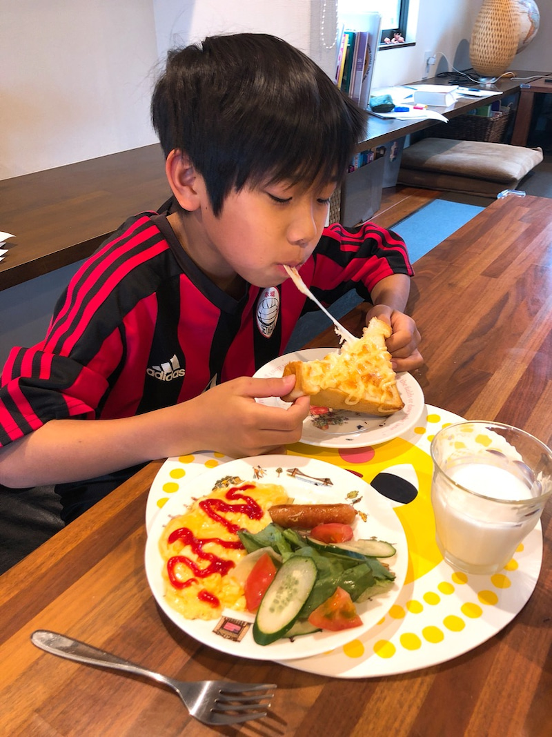 日本*弟弟小**竟然是个小馋猫。。。