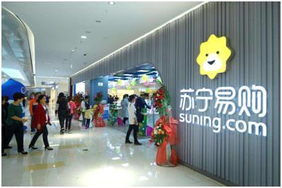 舆论场草木皆兵！放大镜效应下的“苏宁公寓门”，究竟真相如何？