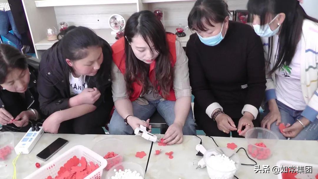 情暖三月公益活动,情暖三月感恩有你幼儿园