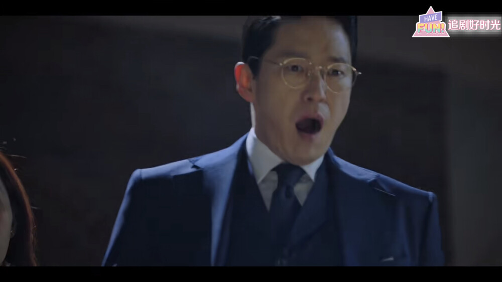 顶楼2裴露娜摔下楼,顶楼第二季裴露娜被谁杀的