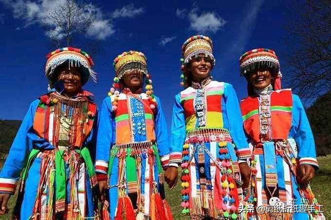 少数民族的服饰有特色,少数民族服饰的共同特点