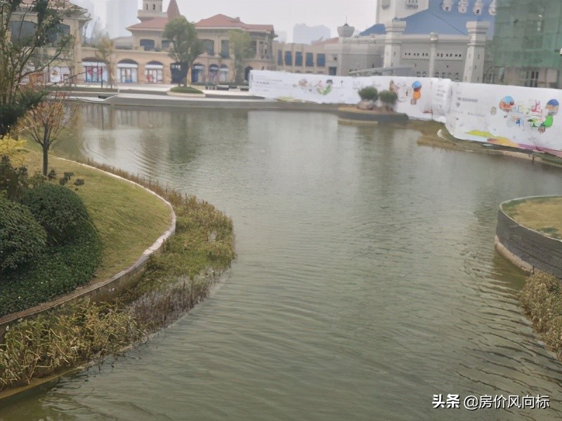 新乡市5-10年房龄,二手房挂牌价6785元,共计146个小区