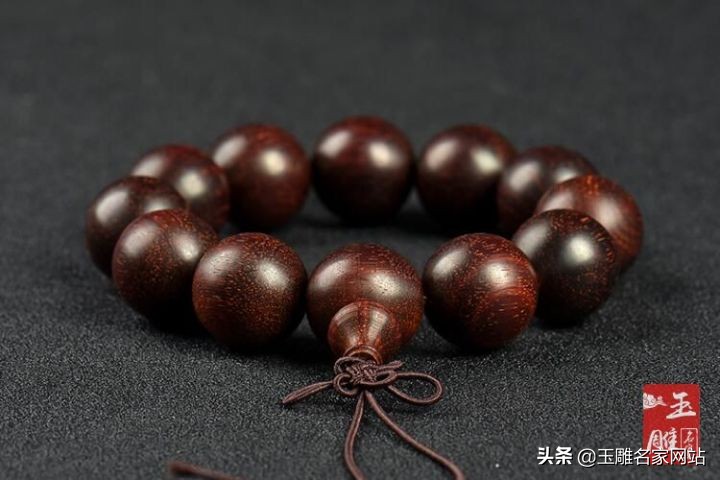 小叶紫檀手串如何保养常识,小叶紫檀手串可以用橄榄油保养吗