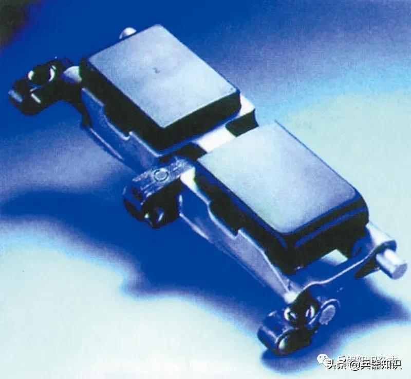 合金钢履带板,单销式履带板