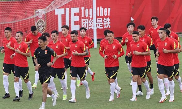 阿兰艾克森重回国家队,里皮武磊艾克森杨旭