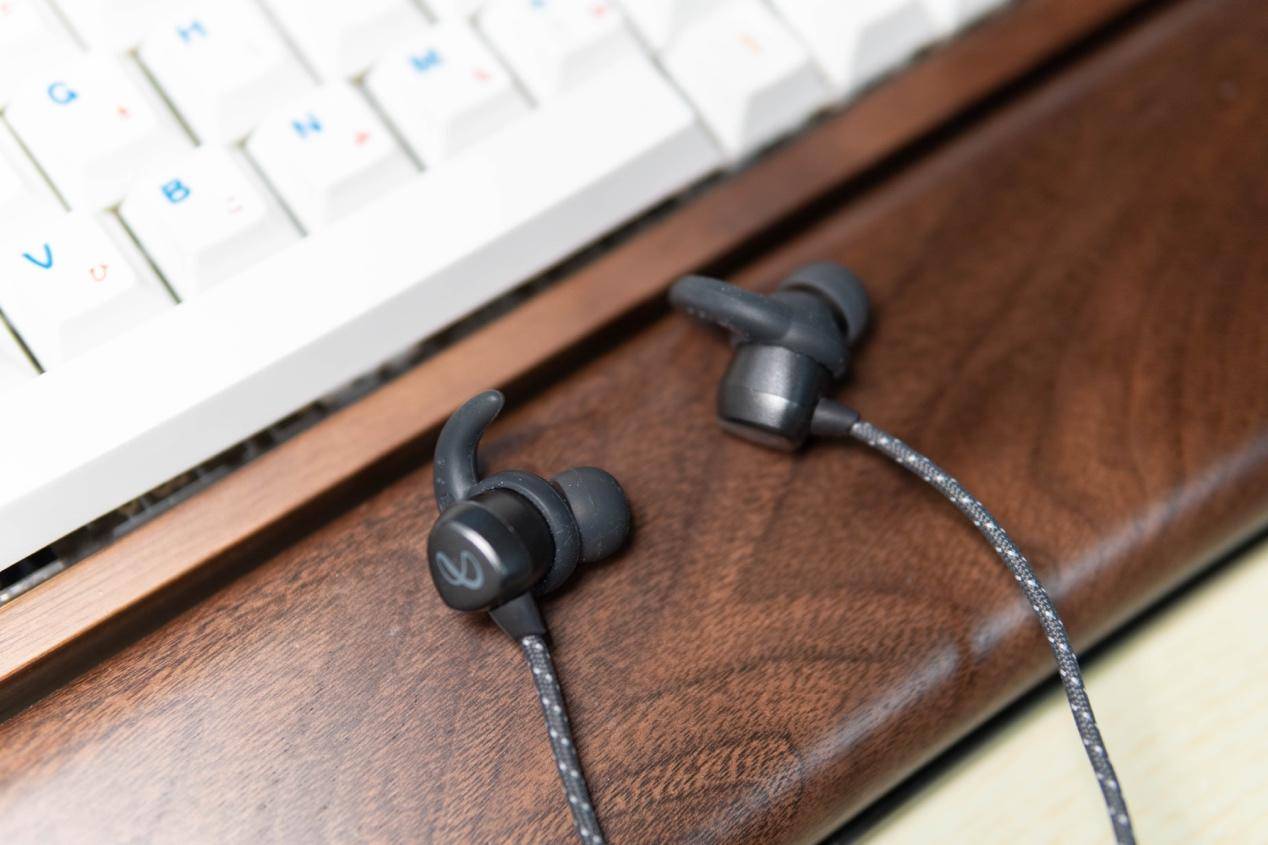 燕飞利仕i200bt蓝牙耳机怎么样,哈曼燕飞利仕怎么样