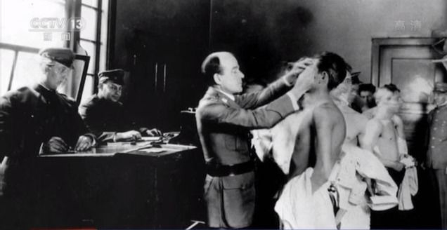 泰坦尼克号遭社会谴责幸存者,泰坦尼克号沉没后为何无人救助