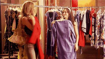 要不要上美容院做脸,女生去美容院做脸