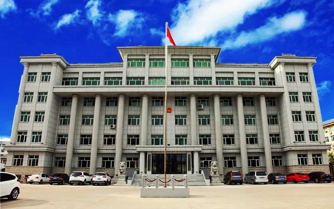 云想衣裳花想容，打瘦脸针需谨慎