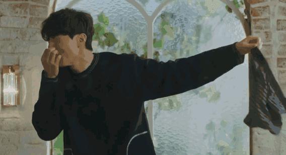 衣服收纳神器防虫防霉,衣服收纳柜子防尘防发霉