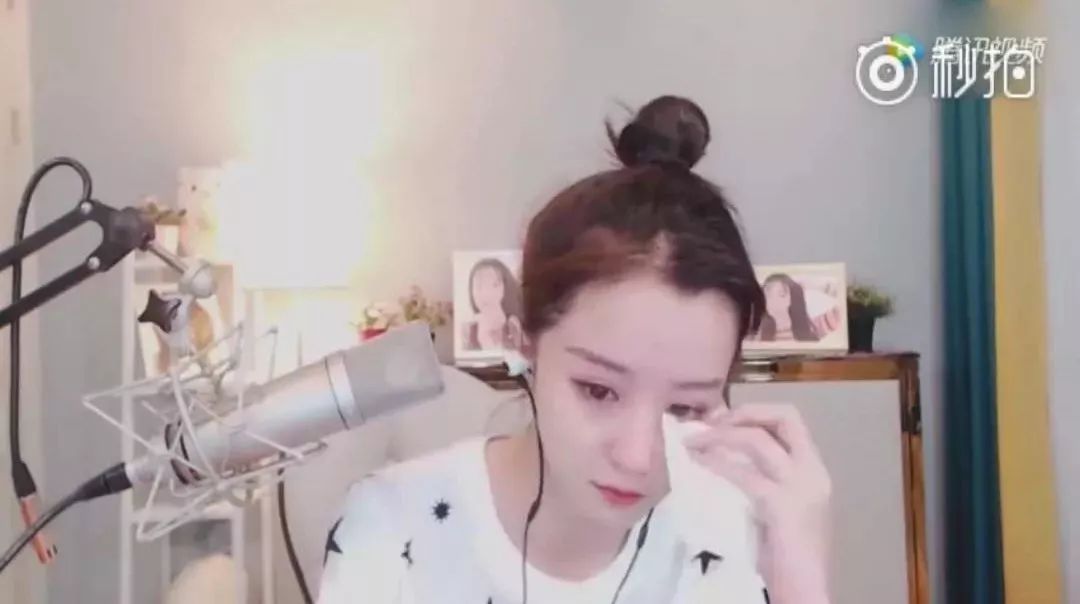 被封杀的四大网红主播莉哥,网红莉哥被封杀后的心态