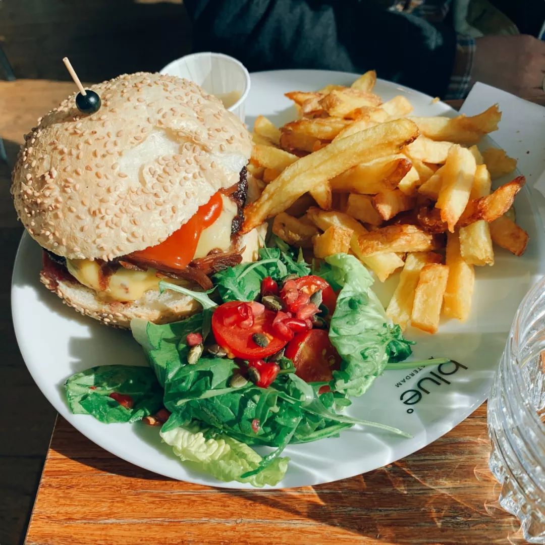 阿姆全玻璃空中咖啡厅！在这里拍到的美照，让我足足开心了一个月