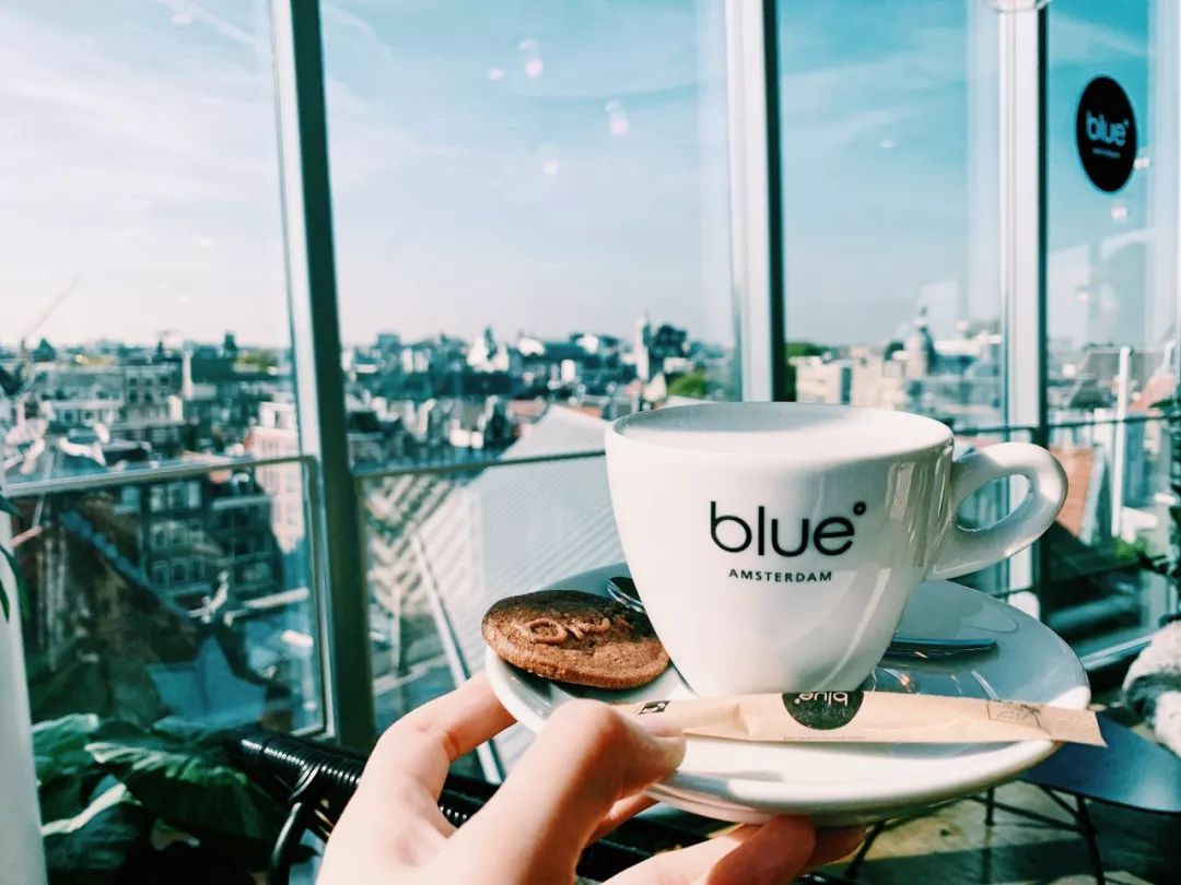 阿姆全玻璃空中咖啡厅！在这里拍到的美照，让我足足开心了一个月