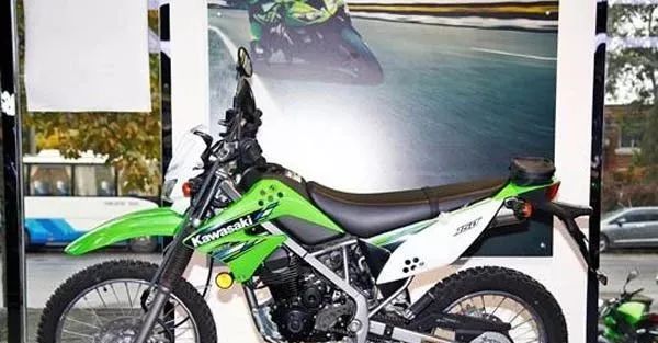 国内能上牌带abs的电动摩托车,国内大排量摩托车可以上牌吗