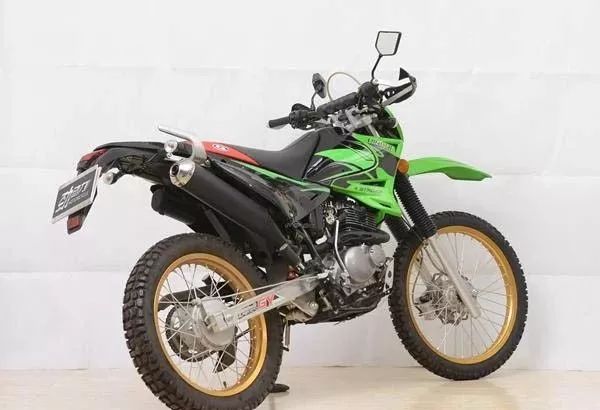 国内能上牌带abs的电动摩托车,国内大排量摩托车可以上牌吗