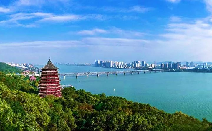 从一数到一百万,从一数到万亿