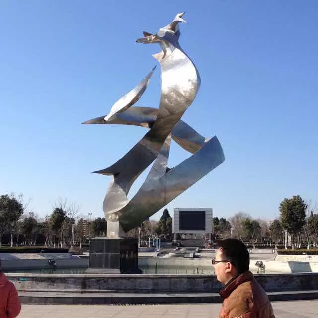 求帮忙:一个柴油罐对应的几条枪间歇性不出油,是啥情况?