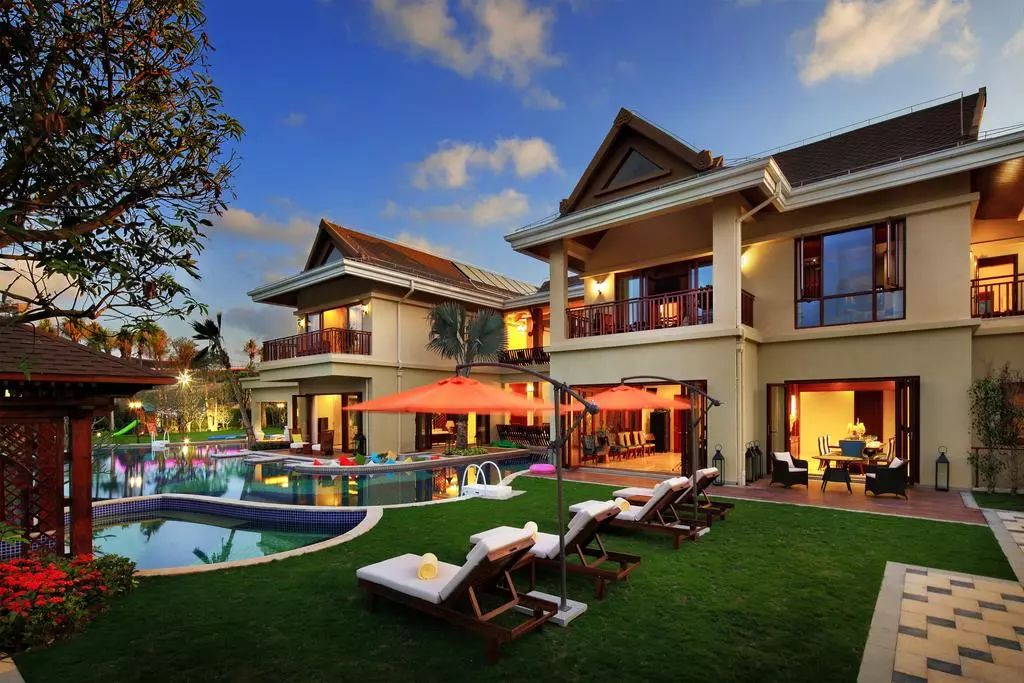 三亚豪华无边泳池别墅,三亚温泉度假