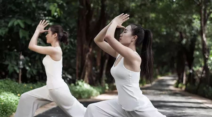 三亚豪华无边泳池别墅,三亚温泉度假