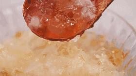 又到换季,你的皮肤也开始干燥缺水了?用上这一招,不仅补水,还有助于瘦身和调节免疫力!