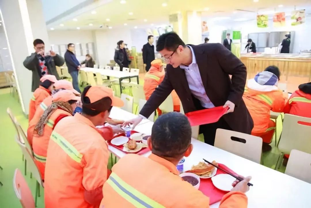 南京市三胞集团总部,南京新街口三胞集团