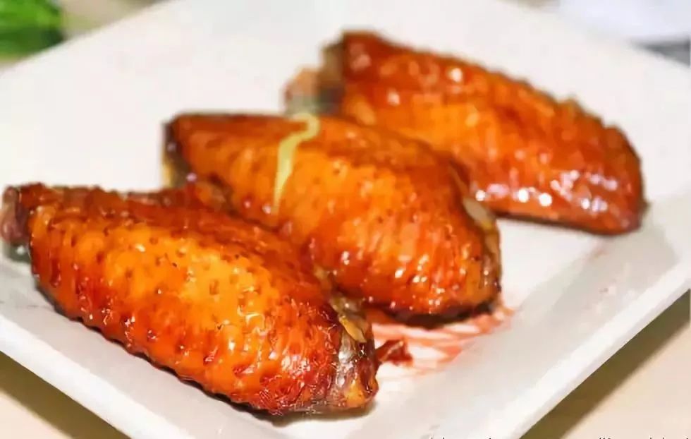 三款令人胃口大开的美味烤鸡翅,烤鸡翅鸡腿配方