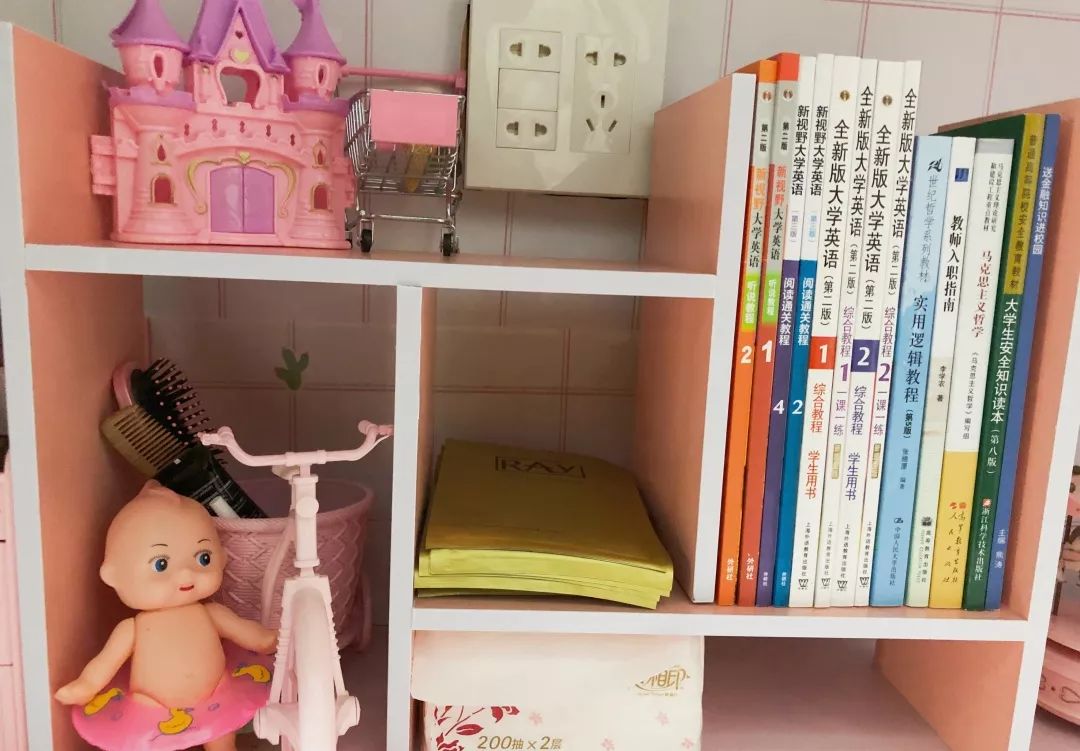 榛戠殑绾㈢殑缁跨殑鍚勭鑺辫壊浠讳綘閫夋嫨,榛戠殑绾㈢殑鐧界殑钃濈殑缁跨殑瀹胯垗