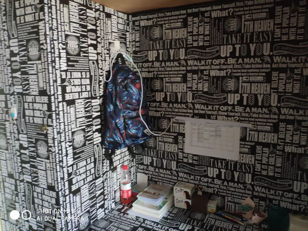 榛戠殑绾㈢殑缁跨殑鍚勭鑺辫壊浠讳綘閫夋嫨,榛戠殑绾㈢殑鐧界殑钃濈殑缁跨殑瀹胯垗