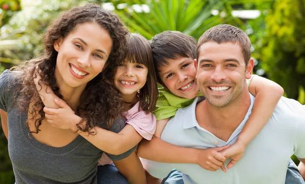 儿童鼻痒鼻塞鼻炎用什么喷剂,鼻腔缓解喷雾