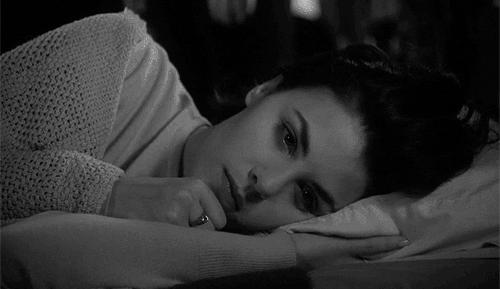 睡前做的20件事,睡前必备变美小妙招