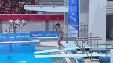 运动员比赛时尴尬瞬间,运动员比赛中的失误搞笑视频