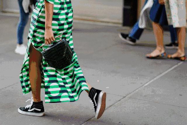 今年秋冬流行这6种靴子,今年时髦精们都在穿这双靴子