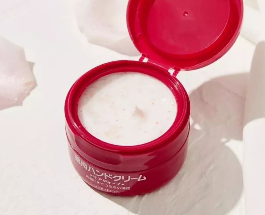 日本红罐护手霜推荐第一名,护手霜日本小红罐
