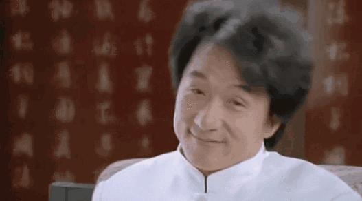 手机防水的广告,日本手机防水广告