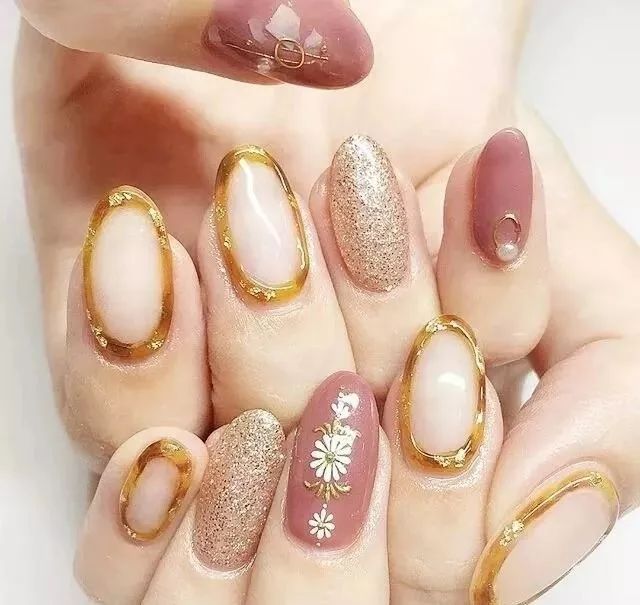 干净又气质的40款美甲简约,美哭的美甲