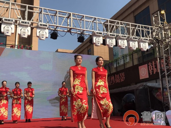 青岛首届婚礼狂欢节,胶州百人集体婚礼