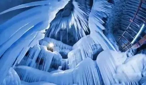 万年的冰洞奇观,带你探秘300多万年的神秘冰洞