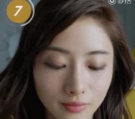 从无人问津到红遍全国的女人,从无人问津到大红大紫完整版