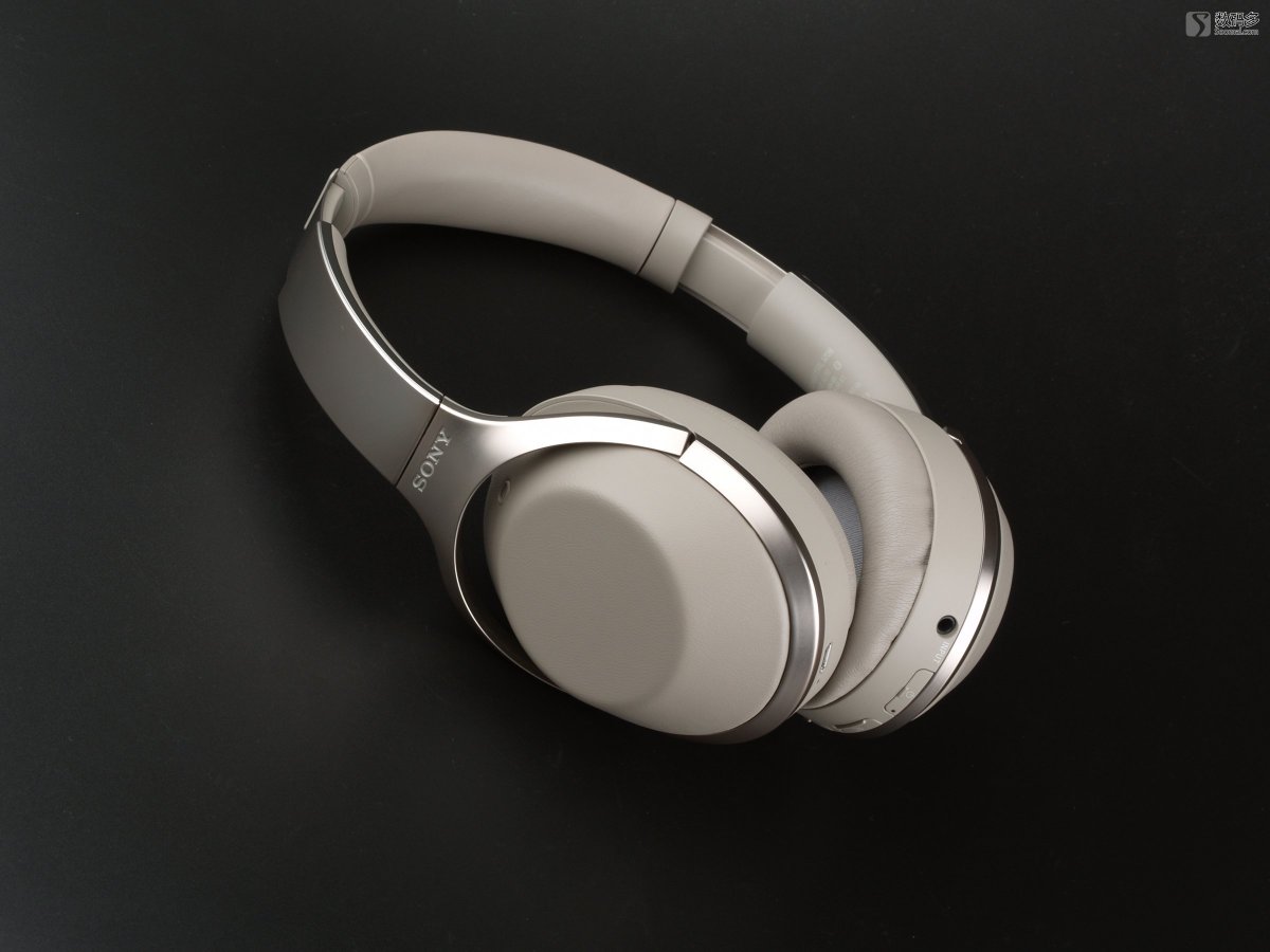 索尼SONYMDR-1AM2头戴式耳机测评报告「Soomal」